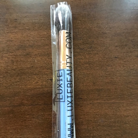 Neverused Makeup Brushes Eyes & Cheeks - Picture 4 of 8